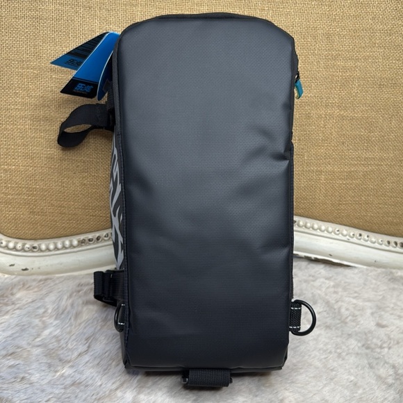 Roswheel | Bicycle Luggage Bag 5L - Palermo, NWT - Picture 8 of 14